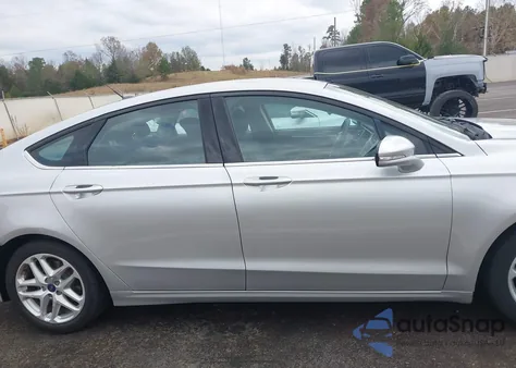 2016 Ford Fusion Se z USA, uszkodzony, nr VIN 3FA6P0H75GR284846